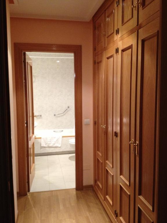 Apartamentos Turisticos Puerta de León Habitación foto